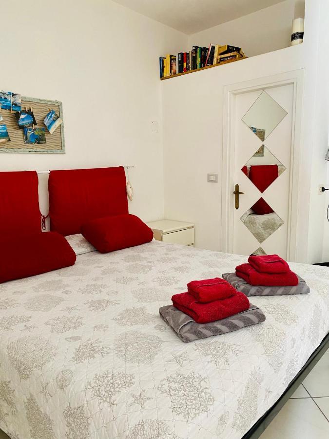 Casa M&M Appartement Cala Gonone Buitenkant foto