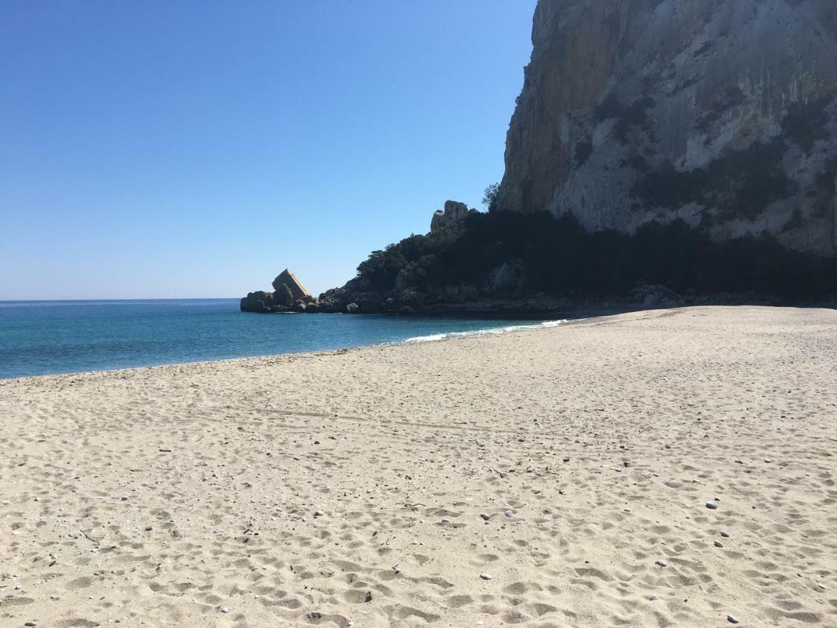 Casa M&M Appartement Cala Gonone Buitenkant foto